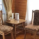 Guest house Karpatska Mria 3*