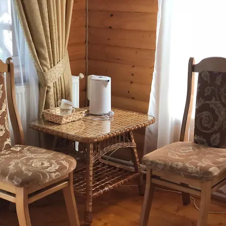 Guest house Karpatska Mria 3*