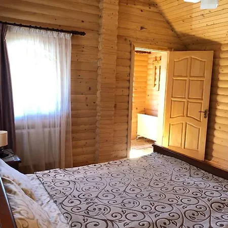 Karpatska Mria 3* Yaremche