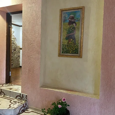 Konukevi Karpatska Mria