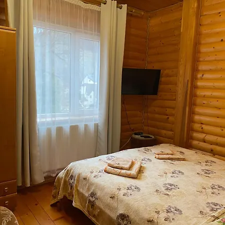 Konukevi Karpatska Mria Yaremche