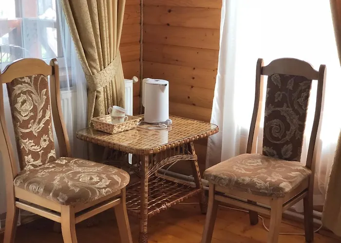 Konukevi Karpatska Mria 3*