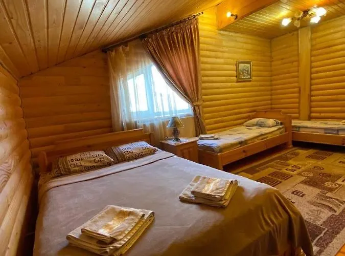 Karpatska Mria Konukevi