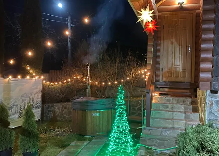 Konukevi Karpatska Mria 3*