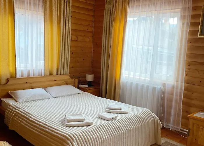 Konukevi Karpatska Mria Yaremche