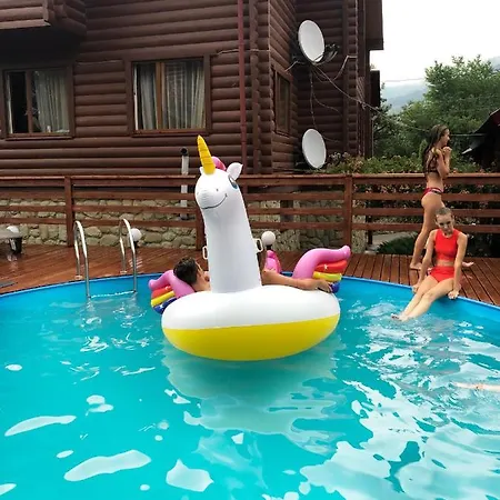 Pensjonat Karpatska Mria Jaremcze