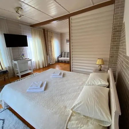 Pensjonat Karpatska Mria