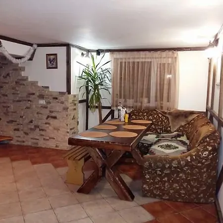 Karpatska Mria * Yaremche