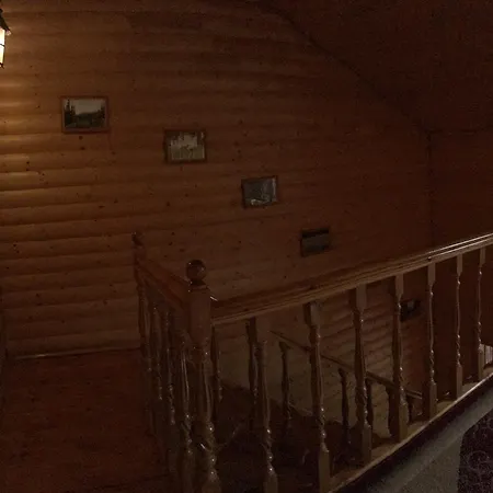 Karpatska Mria Konukevi Yaremche