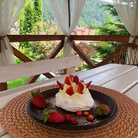 Karpatska Mria Affittacamere 3*